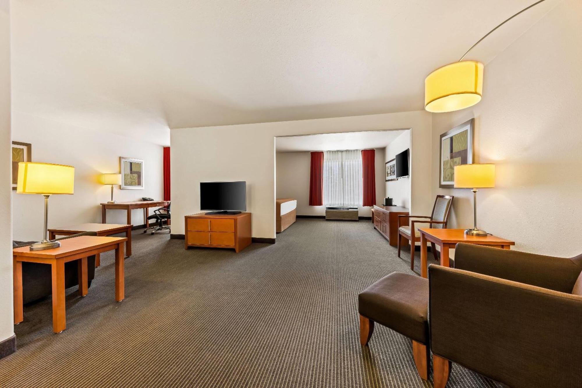 Wingate By Wyndham Calgary South Hotel Eksteriør billede